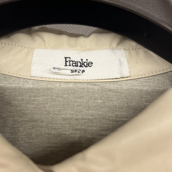 NEW Medium M The Frankie Shop Leandra Faux Leather Shirt In Beige Button Down - Picture 4 of 9